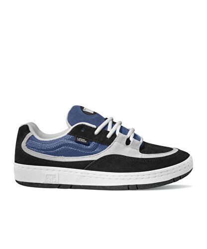 Vans old top skool sneaks up