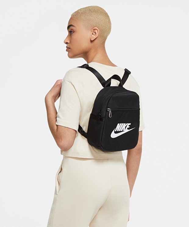 Женский рюкзак Nike W Nsw Futura 365 Mini Bkpk