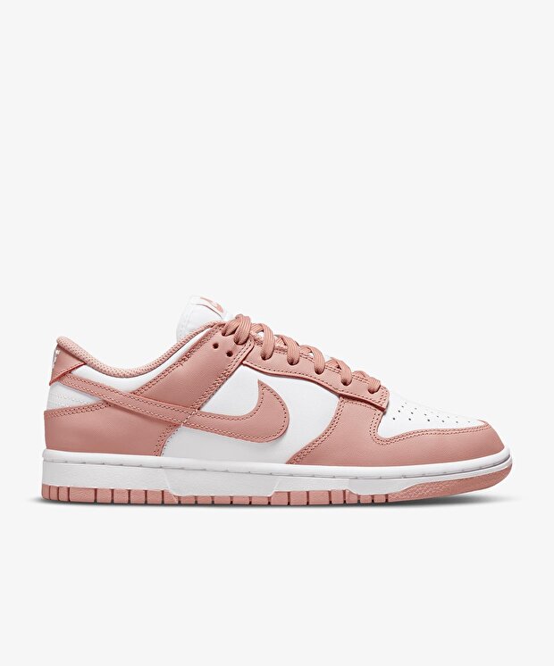Женские кроссовки Nike Dunk Low