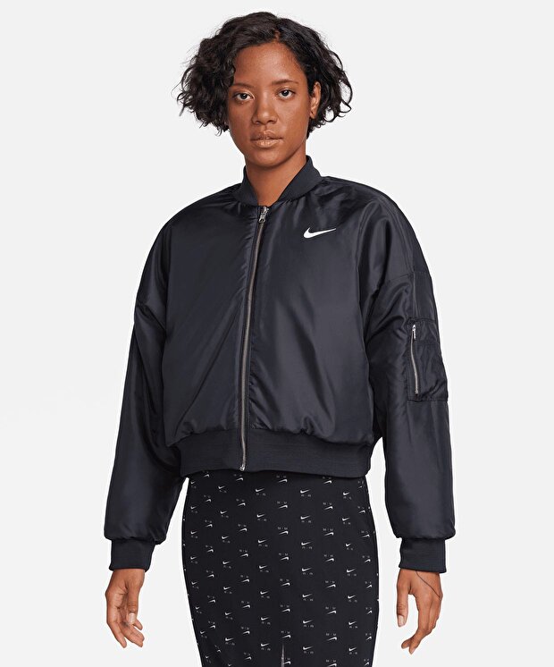 Женская куртка Nike Sportswear Bombeer