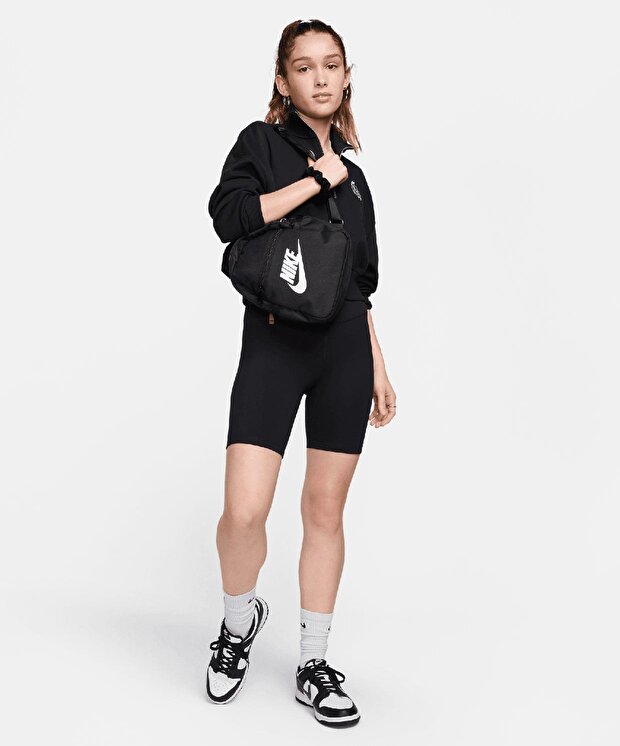 Женские тайтсы Nike One Biker Shorts