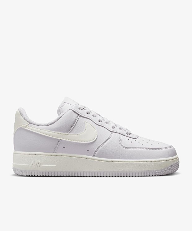 Женские кроссовки Nike Air Force 1 '07 Se