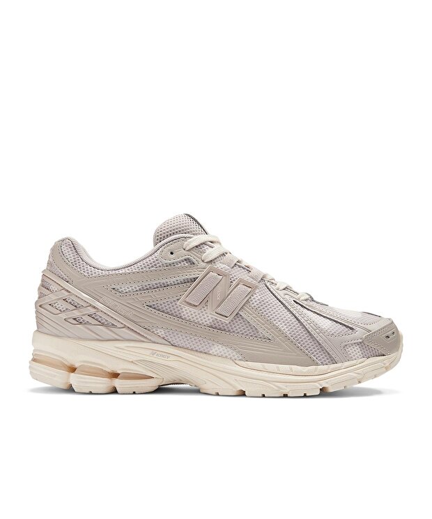 Женские кроссовки New Balance 1906 Lifestyle Womens на каждый день