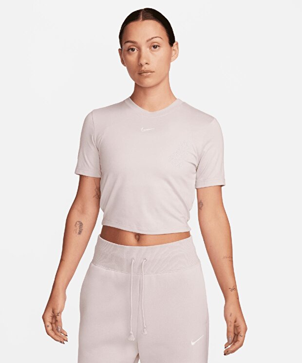 Женская футболка Nike Sportswear Essential Slim Cropped