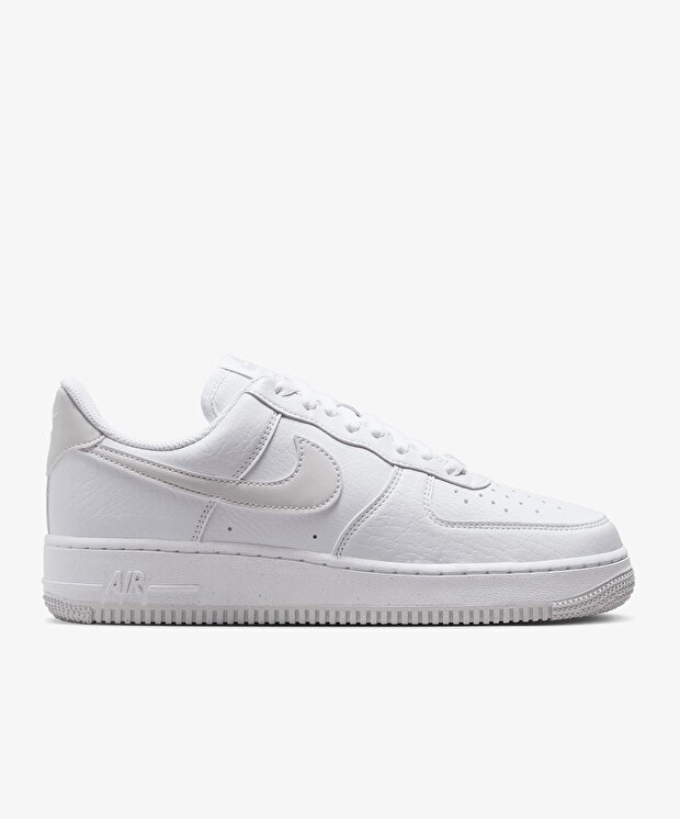 Женские кроссовки Nike Air Force 1 '07 Se