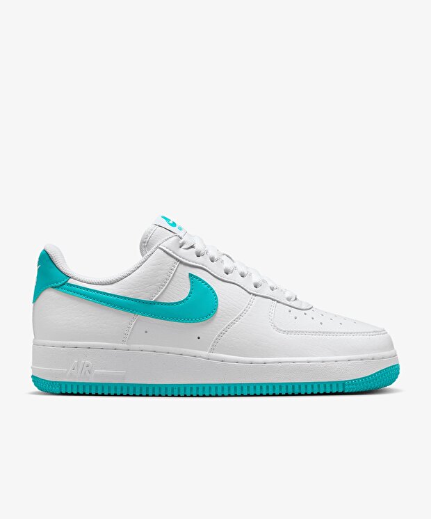 Женские кроссовки Nike Air Force 1 '07 Se
