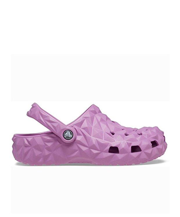 Женские шлепки Crocs Classic Geometric Clog