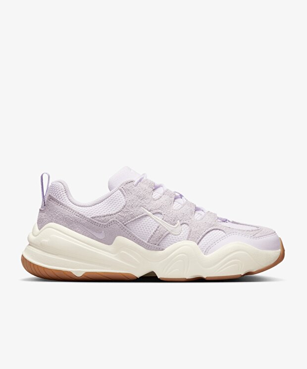 Женские кроссовки Nike Tech Hera