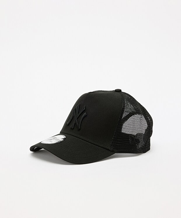 Unisex кепка New Era New York Yankees Clean AF Trucker