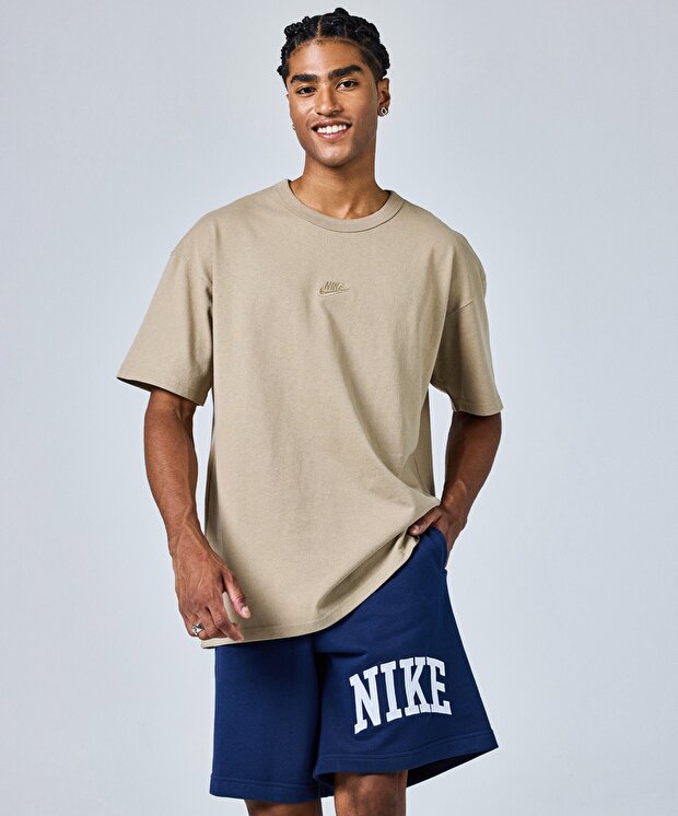 Мужская футболка Nike Sportswear Premium Essentials