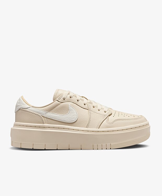 Женские кроссовки Jordan Air 1 Elevate Low