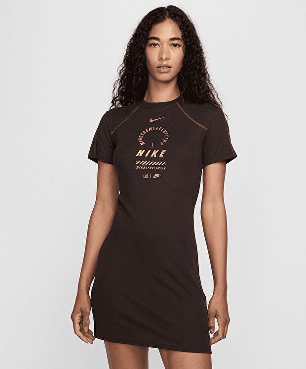Женские шорты Nike Sportswear Short-Sleeve Dress