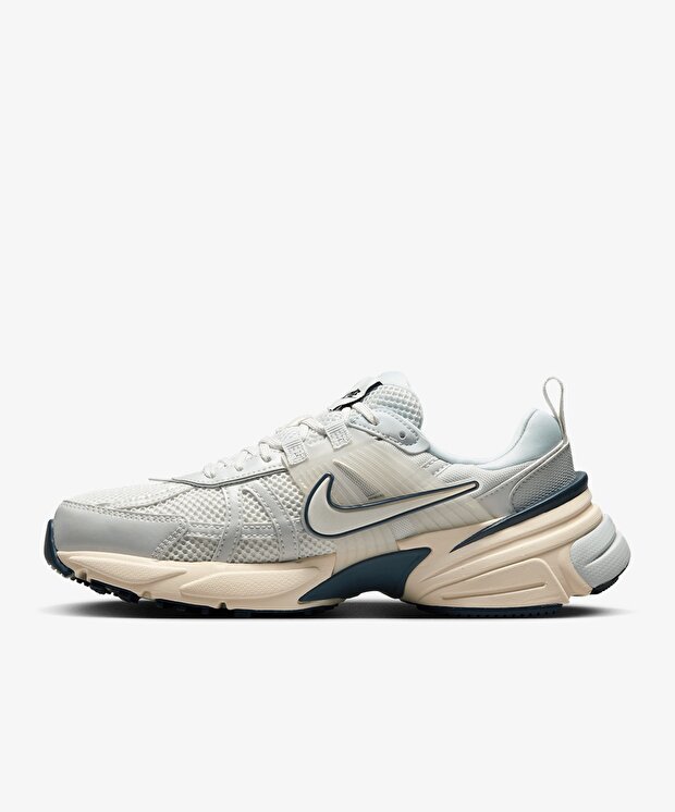 Nike V2K Run - Görsel 3