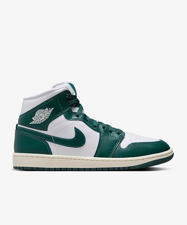 Женские кроссовки Jordan Air 1 Mid