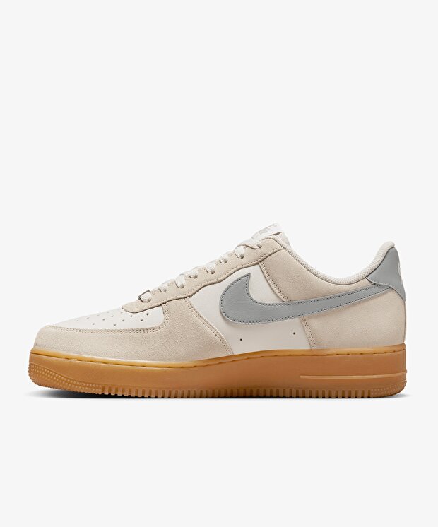 Nike Air Force 1 '07 LV8 - Görsel 3