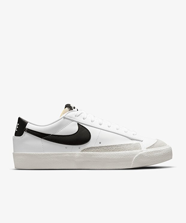 Женские кроссовки Nike W Blazer Low 77