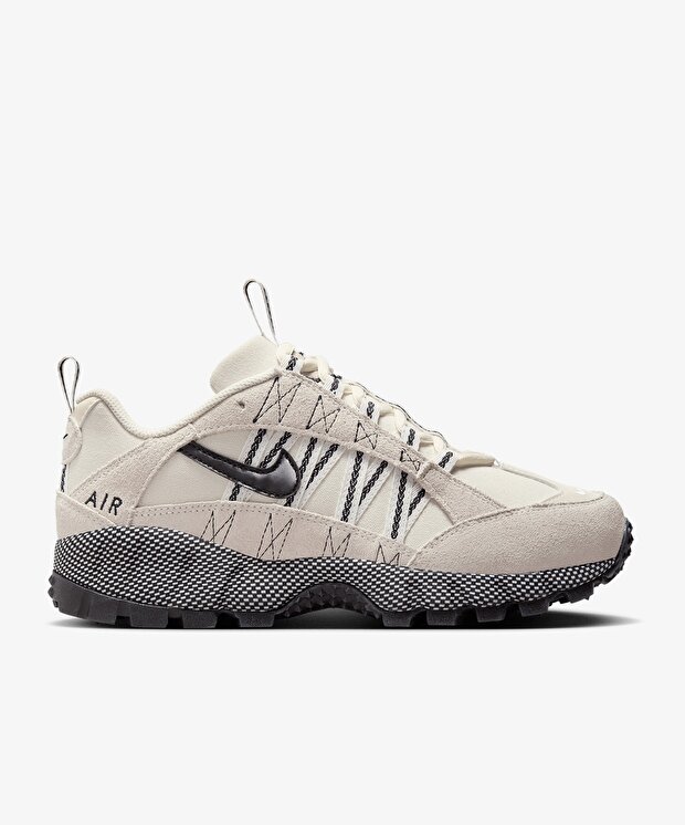 Женские кроссовки Nike Air Humara