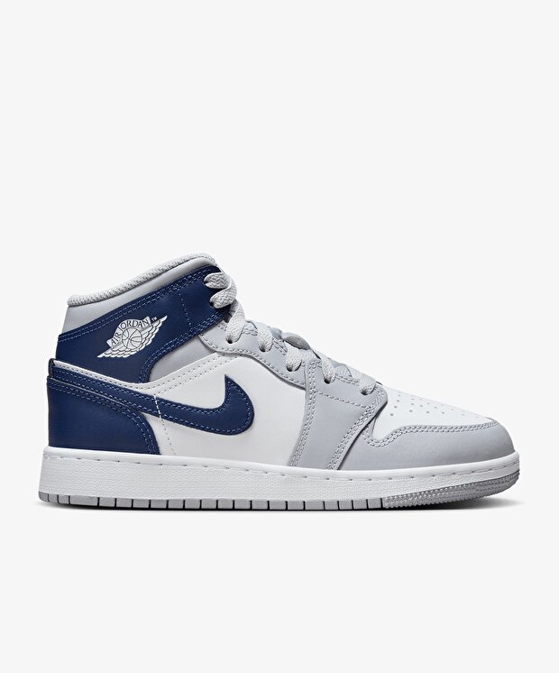Подростковые кроссовки Jordan Air 1 Mid (Gs)