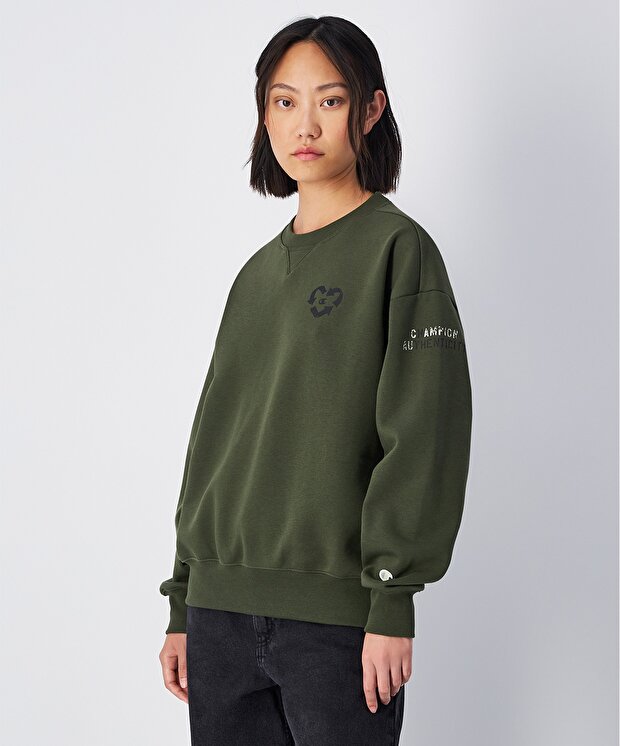 Женский свитшот Champion Surplus + Utility Crewneck