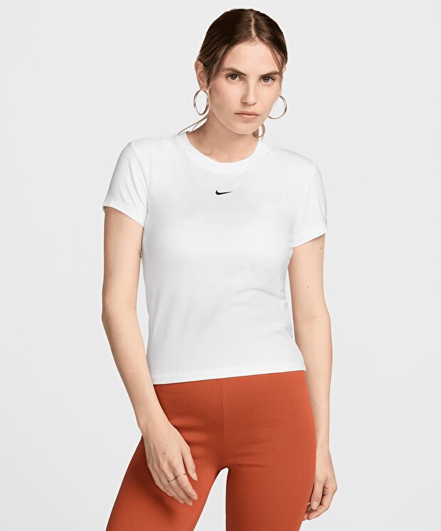 Женская футболка Nike Sportswear Chill Knit