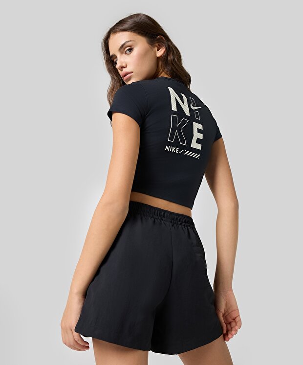 Женская футболка Nike Sportswear Cropped