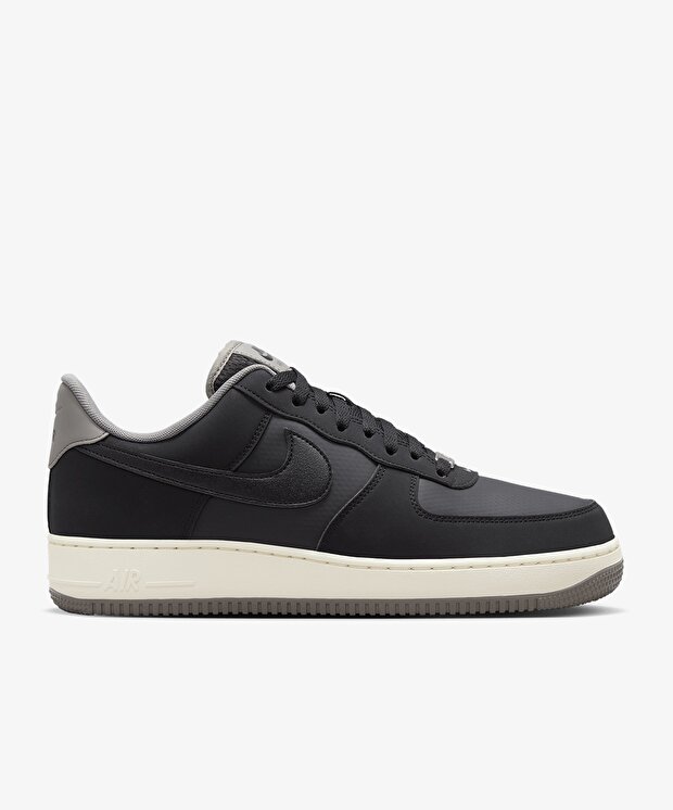 Мужские кроссовки Nike Air Force 1 07 LV8