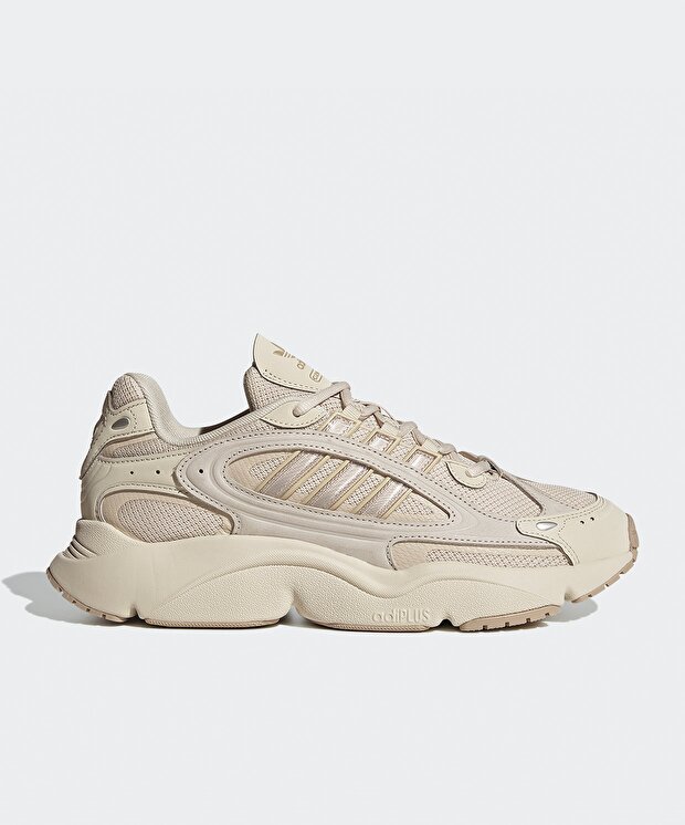Женские кроссовки adidas Ozmillen для бега
