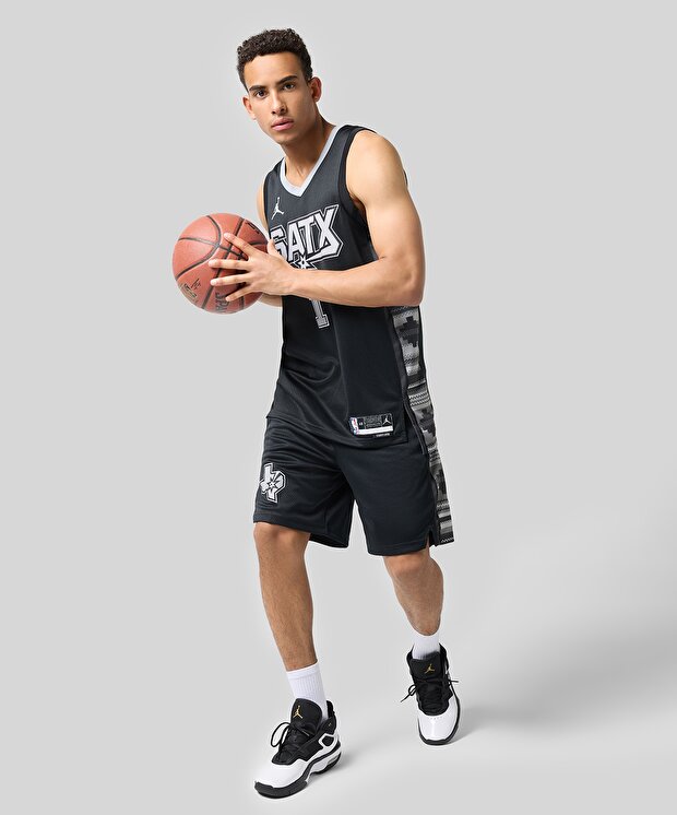 Мужские шорты Nike San Antonio Spurs Statement Edition Dri-FIT Swingman Shorts