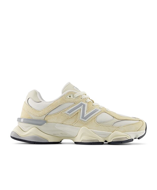 Женские кроссовки New Balance 9060 Lifestyle Womens для бега