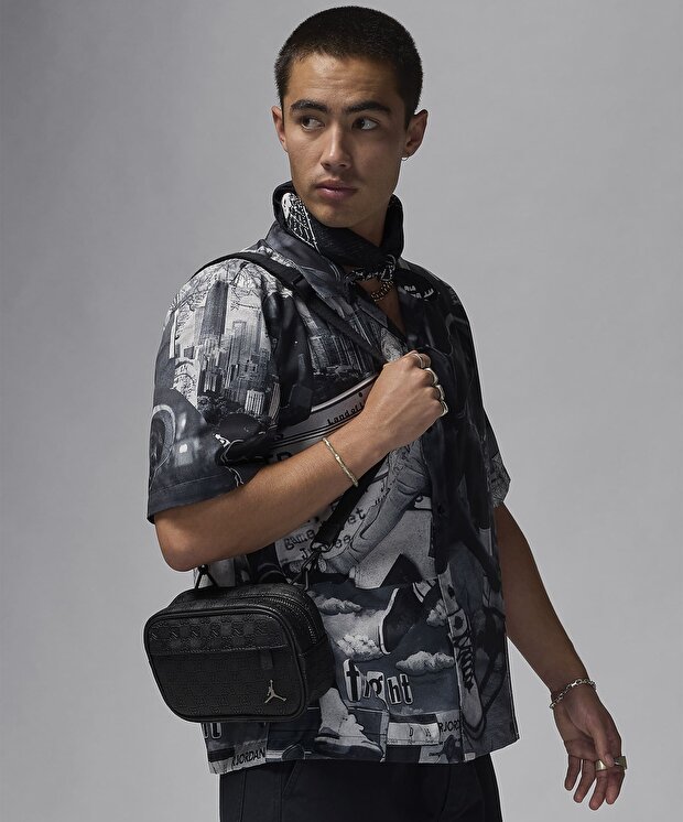 Unisex сумка Jordan Monogram Camera Bag
