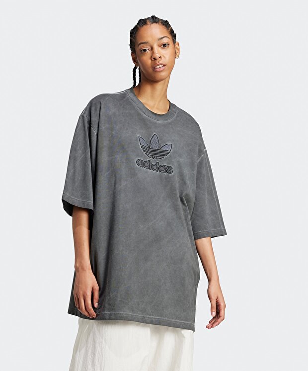 Женская футболка adidas Adilenium Season 2 Washed Oversized Trefoil