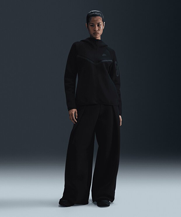Женская куртка Nike Sportswear Tech Fleece Windrunner Full-Zip Hoodie для бега
