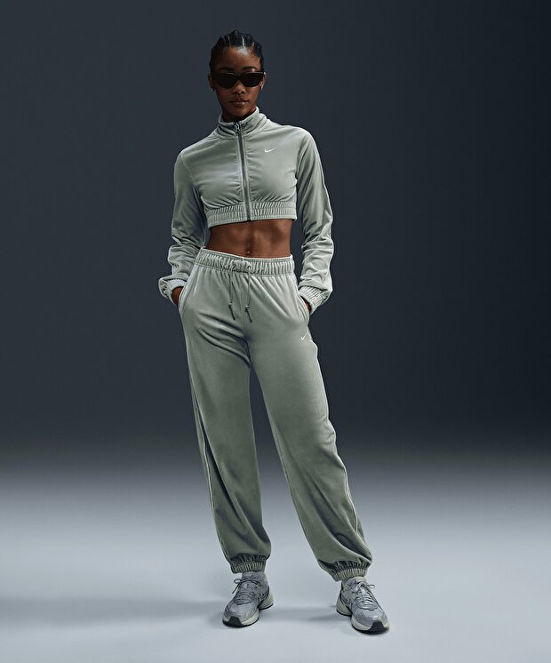 Женские спортивные штаны Nike Sportswear Collection Mid-Rise Velour Sweatpants