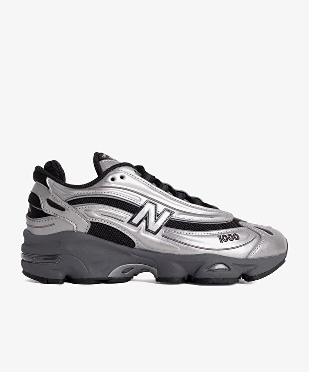 Женские кроссовки New Balance 1000 Lifestyle для бега