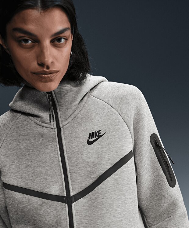 Женский свитшот Nike Sportswear Tech Fleece Windrunner Full-Zip Hoodie для бега