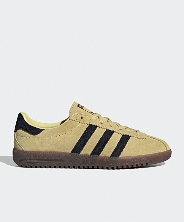 Женские кроссовки adidas BRMD