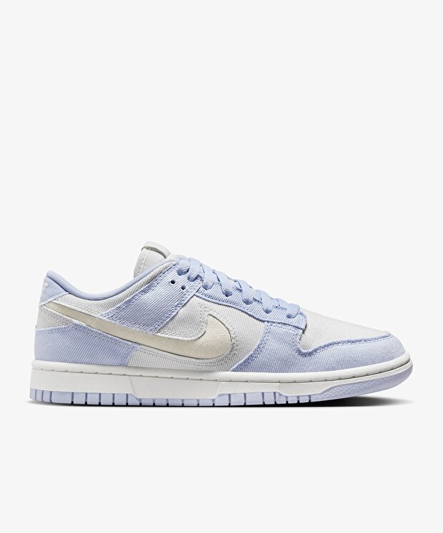 Женские кроссовки Nike Dunk Low