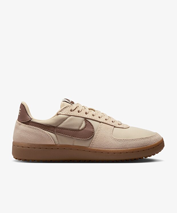 Женские кроссовки Nike Field General