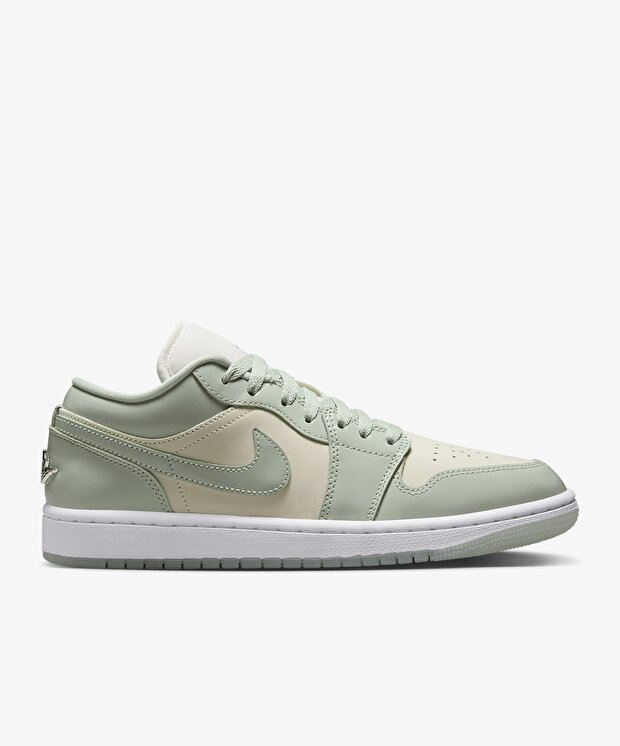 Женские кроссовки Jordan Air 1 Low SE для баскетбола