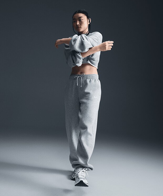 Женские спортивные штаны Nike Sportswear Phoenix Fleece High-Waisted Oversized Sweatpants