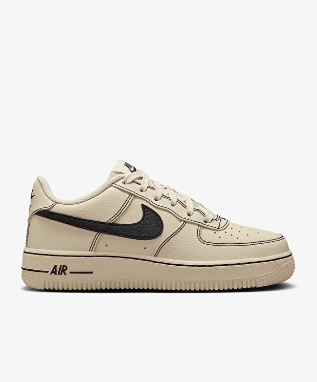 Подростковые кроссовки Nike Air Force 1 LV8 (Gs)