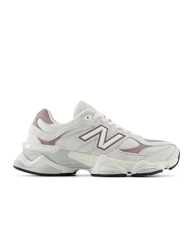 Женские кроссовки New Balance 9060 Lifestyle для бега