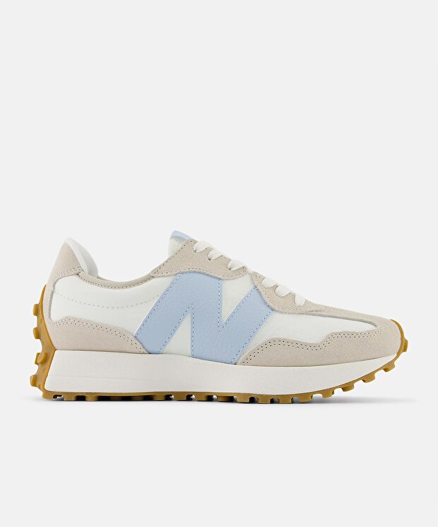 Женские кроссовки New Balance 327 Lifestyle на каждый день
