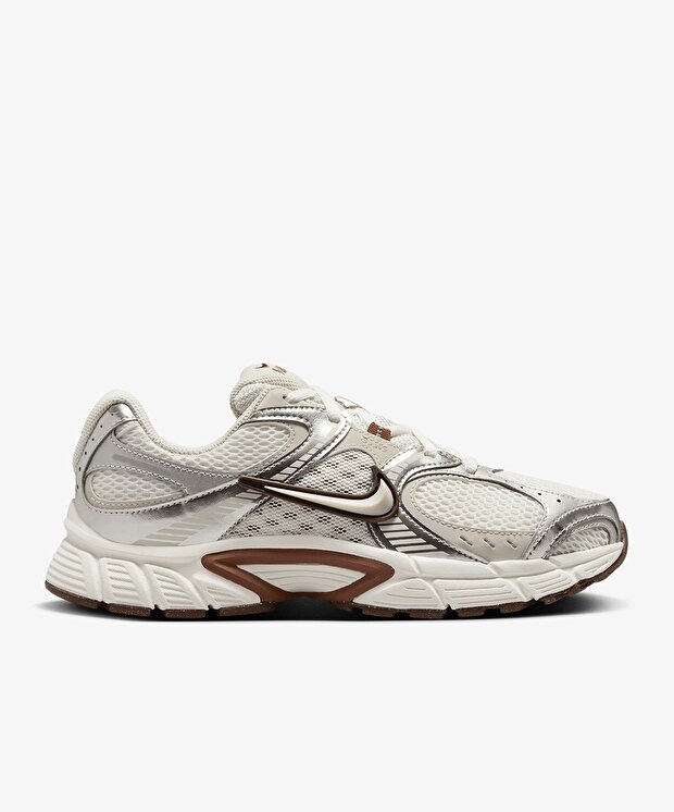 Женские кроссовки Nike V5 RNR