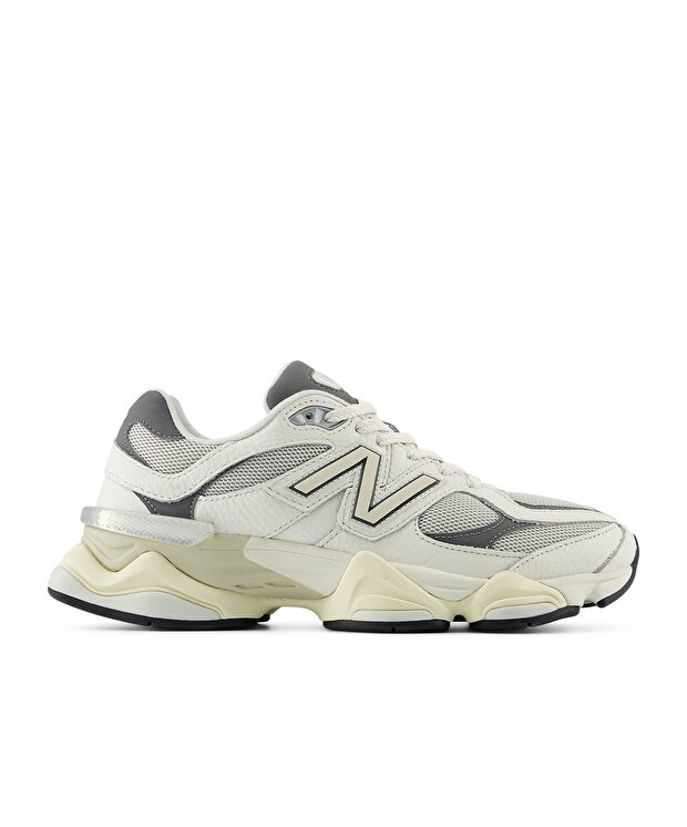 Женские кроссовки New Balance 9060 Lifestyle для бега