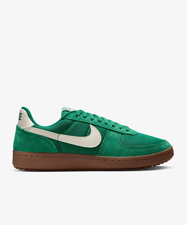 Женские кроссовки Nike Field General