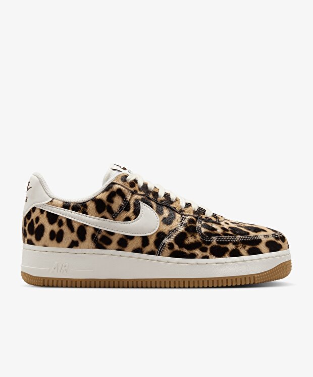 Женские кроссовки Nike Air Force 1 '07