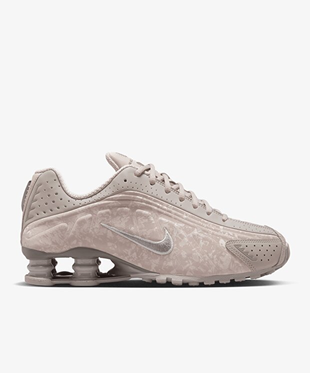 Женские кроссовки Nike Shox R4