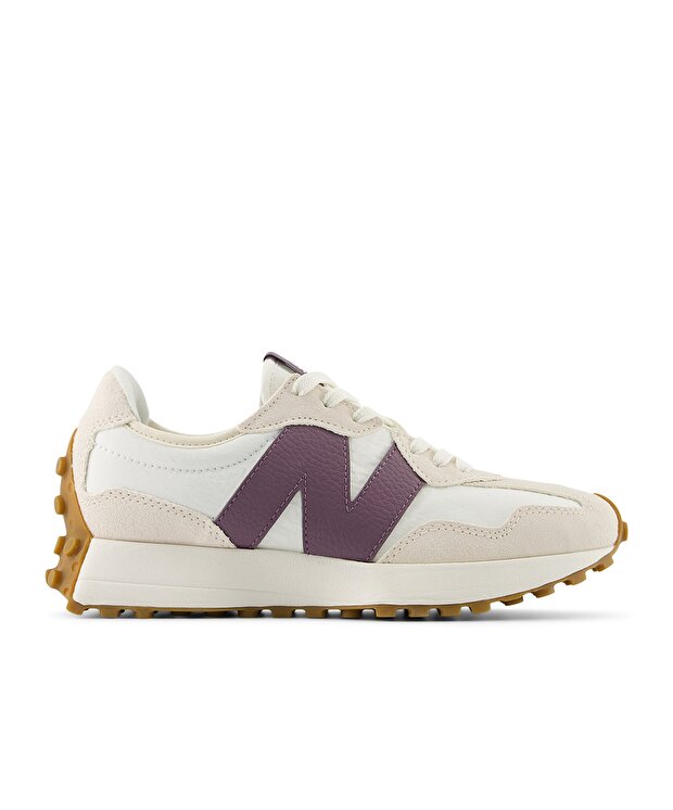 Женские кроссовки New Balance 327 Lifestyle на каждый день