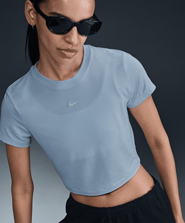 Женская футболка Nike Sportswear Chill Knit Cropped
